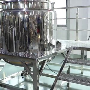 Best Liquid Detergent Mixing Machine with Homogenizer Shampoo Lotion Making Machine Mixer tank Company - غوانيو