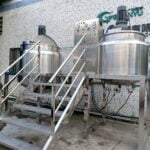 Best stainless steel mixing machine mixing tank agitator mixer high shear emulsifier tank Company - GUANYU price