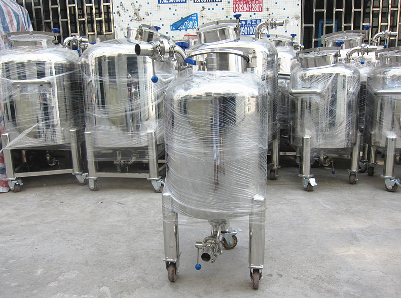 stainless steel storage tanks