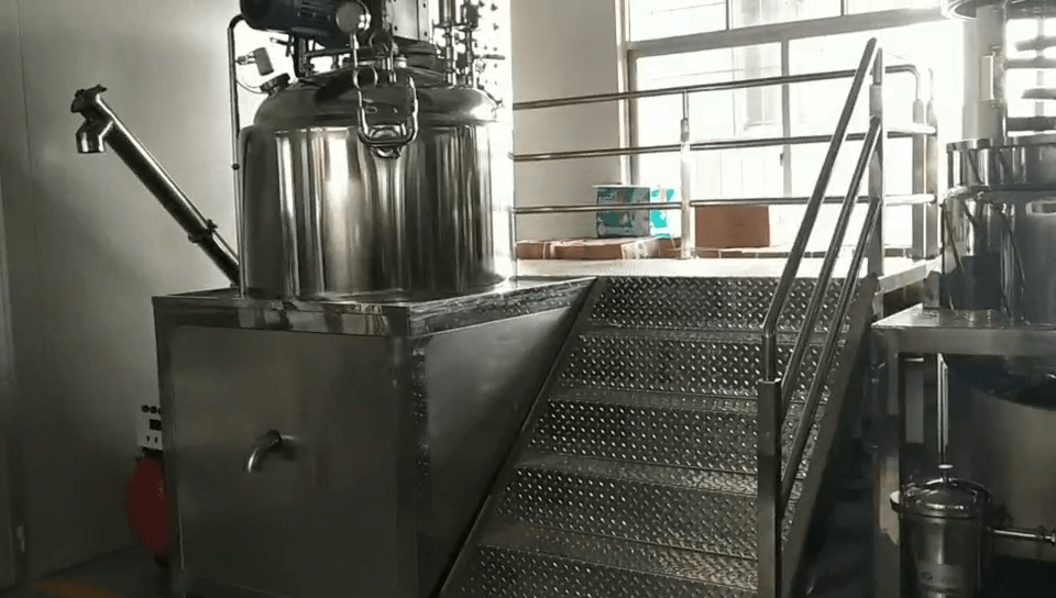 Quality blender cosmetic shampoo liquid hand soap making machine Manufacturer | GUANYU  in  Guangzhou