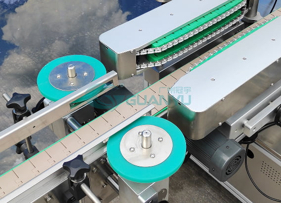 labeling machine for bottles